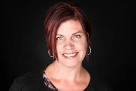 Rebekah Ruth's Instagram, Twitter & Facebook