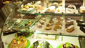 La Baguette The Pastry Shop Situated At The Common Entrance To The Royal Ballroom And 1911 Tempts The Inveterate Swee Best Bakery Pastry Shop Menu Restaurant