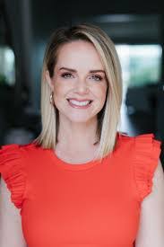 Adriana Abrams's Instagram, Twitter & Facebook