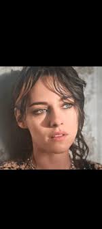 Kristen Stewart ou Billie eillish : r/VindictaRateCelebs