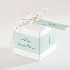Boites a dragées mariage à petit prix et facile à personnaliser quelque soit le thème de votre mariage. Boite De Dragees Bapteme Lumiere Monfairepart Com