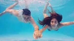 وظفت الكاتبة محسنات بديعية زادت نصه جمالا ورونقا، استخرج ما أمكن منها. Ù…Ø²Ø§Ù„ Ù†Ø¹Ø´Ù‚ ÙÙŠÙƒ ÙˆÙ†Ø²ÙŠØ¯ Ø£Ù„Ø§ Ø¨ØºØ§ Ø±Ø¨ÙŠ Ø±Ø§ÙŠØ­ÙŠÙ† Ø¨Ø¹ÙŠØ¯ Youtube