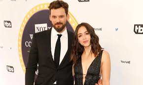 Chloe Bennet and Austin Nichols break up | Daily Mail Online