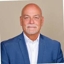 Adam Cagle's Instagram, Twitter & Facebook