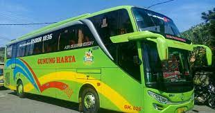 Dilansir dari world of buzz rabu (30/6/2021), kisah tersebut berawal saat seorang teman siswa mengunggah sebuah tangkapan obrolan grup whatsapp di tiktok. Pengalaman Pertama Naik Bus Sendiri Dari Jogja Ke Bali Seru Tapi Mendebarkan A Digital Nomad Journey
