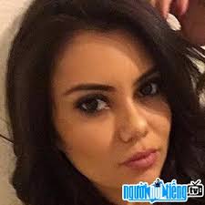 Ca sĩ nhạc pop Andrew Maurice Gold