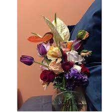 Pin By Mafe Campos On Florals Anthurium Bouquet Anthurium Flower Flower Market