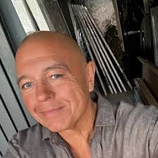 Maureen Larkin (@maureenlarkin)