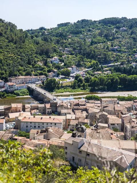 Vue d'Anduze et des Cévennes
