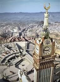 Saudis Build World S Largest Clock Want Mecca Time To Replace Gmt Beautiful Mosques Pilgrimage To Mecca Mecca