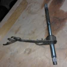 Jika anda mahu menukar gear depan secara manual (semasa berhenti !!!), anda boleh meninggalkan derailleur depan dan shifter hadapan untuk cara reka bentuk dan membina jejak: Masalah Gear Motor Susah Masuk Cakap Pomen Motor
