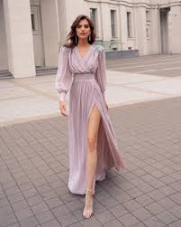 Fall weddings are very popular around here as the leaves change and you get that pretty fall foliage. Wedding Guest Dresses For Every Seasons Style