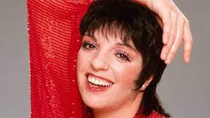 Minnelli has been married a total of 4 times but is single as of march 2021. Liza Minnelli Facts Singer S Age Husband Children Parents Height And Films Revealed Smooth