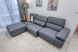 三代同堂度假宅 home decor sectional couch furniture