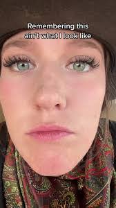 Reese Carpenter's Instagram, Twitter & Facebook