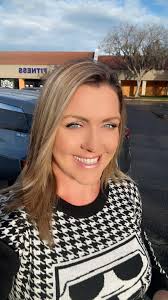 Who is a good real estate agent in St. Pete, Florida?