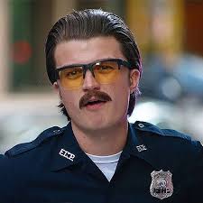 He Coded into my heart ( Walter "Keys" Mckey x reader)