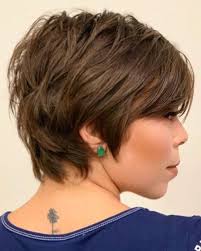 Short layered fine hair if perky, flirty hairstyles are your speed, this haircut stops just at the ears and is filled with layers, creating movement and flippy texture. 100 Mind Blowing Short Hairstyles For Fine Hair