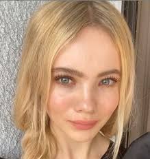 Along with this there are ties to her being an apprentice to geralt when she was younger. Freya Allan Bio Age Height Net Worth Parents Dating Boyfriend Career