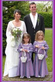 Streamingdienst #dazn endgültig nicht zu empfehlen! Shop Mittelalter Brautkleider Brautmoden Hochzeitskleider Brautkleid Hochzeit Brautkleider In Furth Bei Nurnberg Historische Mittelalter Brautmode