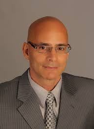 Find Realtors & Real Estate Agents in 33482