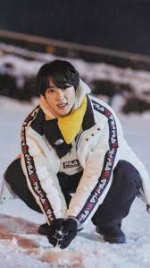 Schau dir unsere auswahl an bts winter package an, um die tollsten einzigartigen oder spezialgefertigten handgemachten stücke aus unseren shops für . á¥« On Twitter Bts Winter Package 2020 J Hope Jung Hoseok Hobi Lockscreens Wallpapers Scan Cr Chimtae D