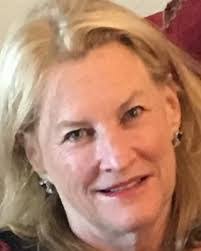 Susan Stoneking's Instagram, Twitter & Facebook