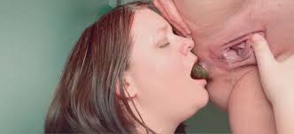 Eating shit from her girlfriends ass - ThisVid.com