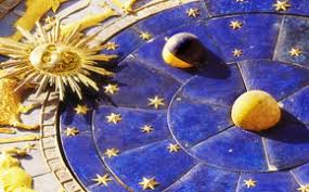 Wenn wir nach osten zum horizont schauen, geht dort immer gerade irgendein tierkreiszeichen auf, genau wie im osten auch die planeten und sterne aufgehen. Horoskope Astrologie Sternzeichen Haus Der Astrologie 2021