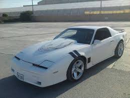 pin by gcoupe1 on pontiac firebird trans am in 2020 pontiac firebird trans am pontiac firebird classic cars pinterest