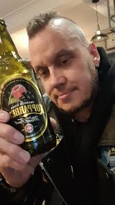 Howzit guys!!!😎 How many SA members are staying in the Berkshire  area??...Please say hi👋😁 Feel free to join this group as well...Cheers!  🇿🇦 👇🇿🇦👇🇿🇦👇🇿🇦👇🇿🇦👇🇿🇦👇🇿🇦👇🇿🇦