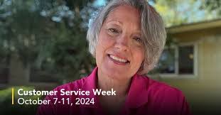 Katharine Howe's Instagram, Twitter & Facebook