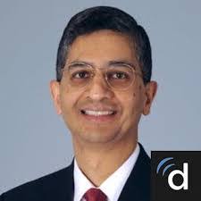 Franklin Vives's Instagram, Twitter & Facebook