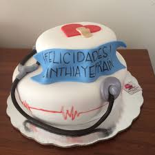 cardiology and internal medicine dictor fondant cake