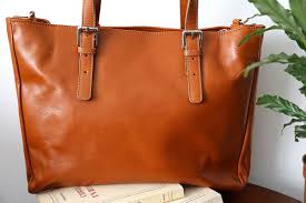 Épanouie avec des sacs & valises pour femme. Sac De Cours En Cuir Www Macj Com Br