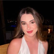 Daniela Garay posted