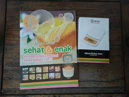 Halo sobat gimana kabarnya teman ayo kita baca novel berkualitas ini mudah mudahan bisa menghibur dengan membaca buku wawasan kita semakin bertambah dan juga mendapatkan ilmu baru.untuk link nya dan sinopsis atau deskripsi buku ada di bawah ya untuk cara baca bisa di lihat di bagian. Review Re Bread Bread Maker The Sun Is Getting High We Re Moving On