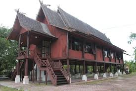 Desain dan model rumah panggung minimalis modern sederhana. Rumah Adat Sulawesi Selatan Dari 5 Suku Guratgarut Com