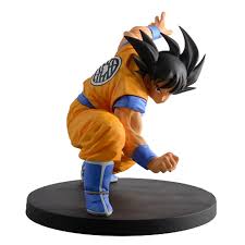 Dragon ball tells the tale of a young warrior by the name of son goku, a young peculiar boy with a tail who embarks on a quest to become stronger and learns of the dragon balls, when, once all 7 are gathered, grant any wish of choice. Anime Dragon Ball Z Dbz Young Uprising Black Hair Son Goku Action Figure Fighting Pose Ver Pvc Toy Model Aliexpress