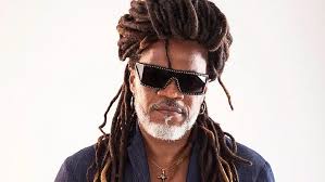 Carlinhos Brown vai realizar show inédito no Afropunk Bahia