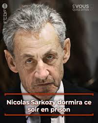 À Viroinval, un adolescent s'est donné la mort après avoir regardé sur  internet une vidéo expliquant comment se pendre. La maman du jeune homme  alerte sur l'existence de ces vidéos. Faut-il censurer