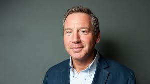 Marcel Levi: 'In Nederland zegt iedereen iets over de coronacrisis, maar is  niemand de baas'