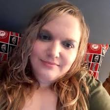 Amanda Knowles (@AmandaK80417445)