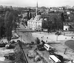 Meydan beşiktaş otel hakkındaki yorumlarını. Besiktas Meydani 1940 Lar Istanbul Fotograf Resimler