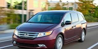 Compare prices of all honda odyssey's sold on carsguide over the last 6 months. Honda Odyssey Review 2011 Honda Odyssey First Drive 8211 Car And Driver