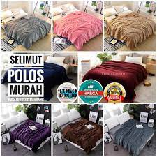 Selimut daily / daily blanket terbuat dari bahan bulu lembut dengan ketebalan 7mm dan tertebal diantara selimut bulu lainnya. Harga Selimut Bulu Polos Terbaik Kamar Tidur Perlengkapan Rumah Agustus 2021 Shopee Indonesia