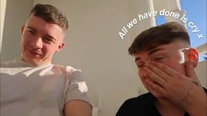 Answering your questions with my boyfriend ...