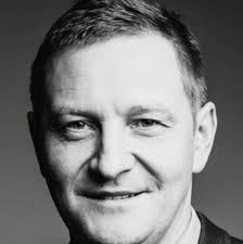 Dawid ogrodnik, mateusz kościukiewicz, maja ostaszewska and others. Magnezja 2020 Imdb