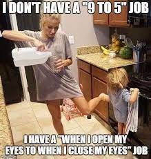 Pin By Alexandra Romanovskaya On Memes Mommy Humor Funny Mom Quotes Mom Memes