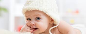 Geburtstag noch keinen einzigen zahn im mund. Mundhygiene Beim Baby So Geht S Netdoktor At